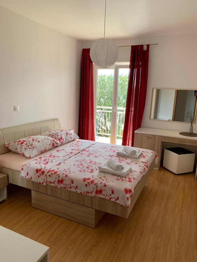 Apartmani Nada Кленовица Экстерьер фото